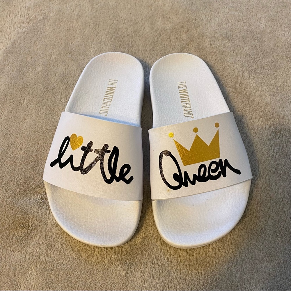 The White Brand Little Queen Slides